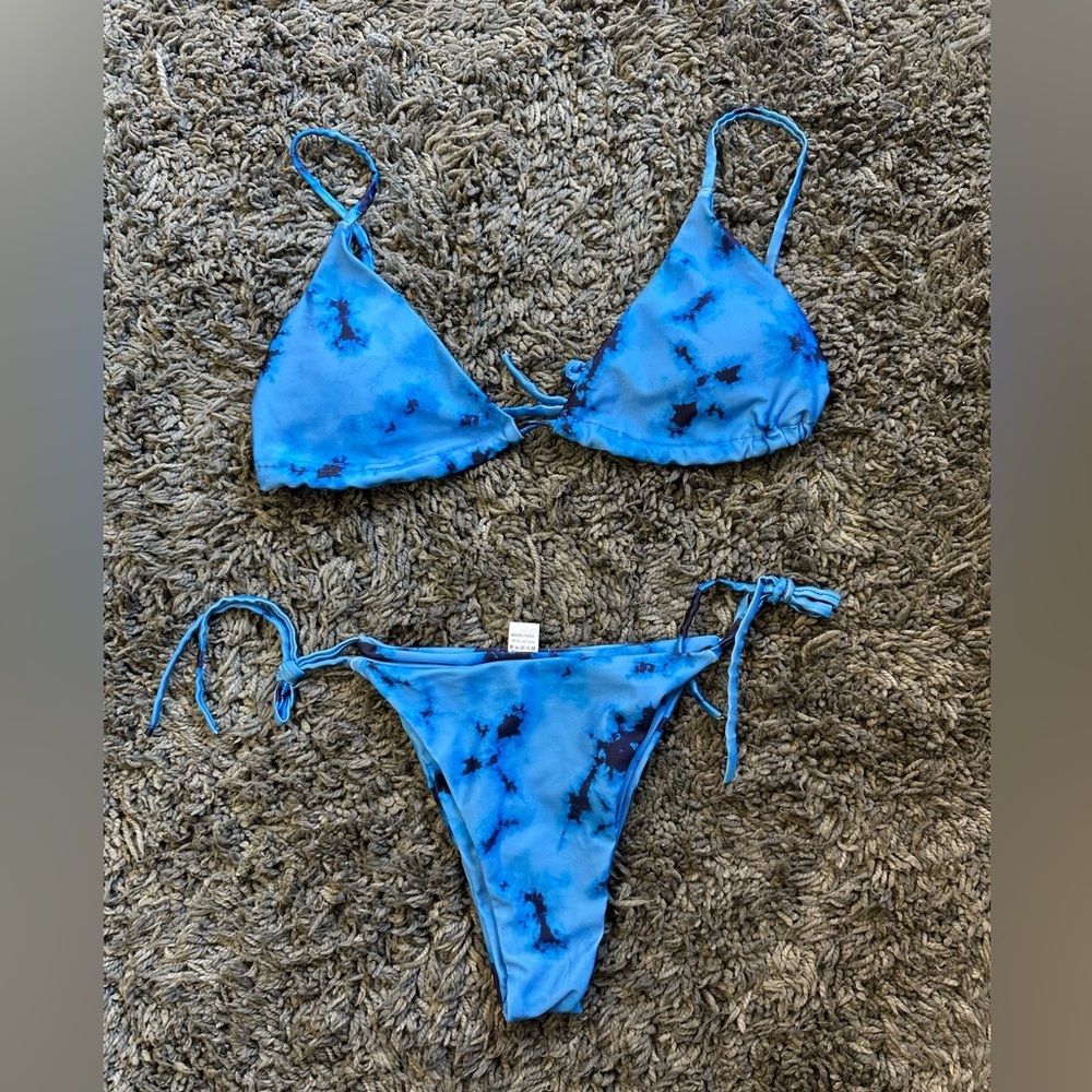 Blue Tie-Dye Bikini Set A02.  <<<<<127>>>>